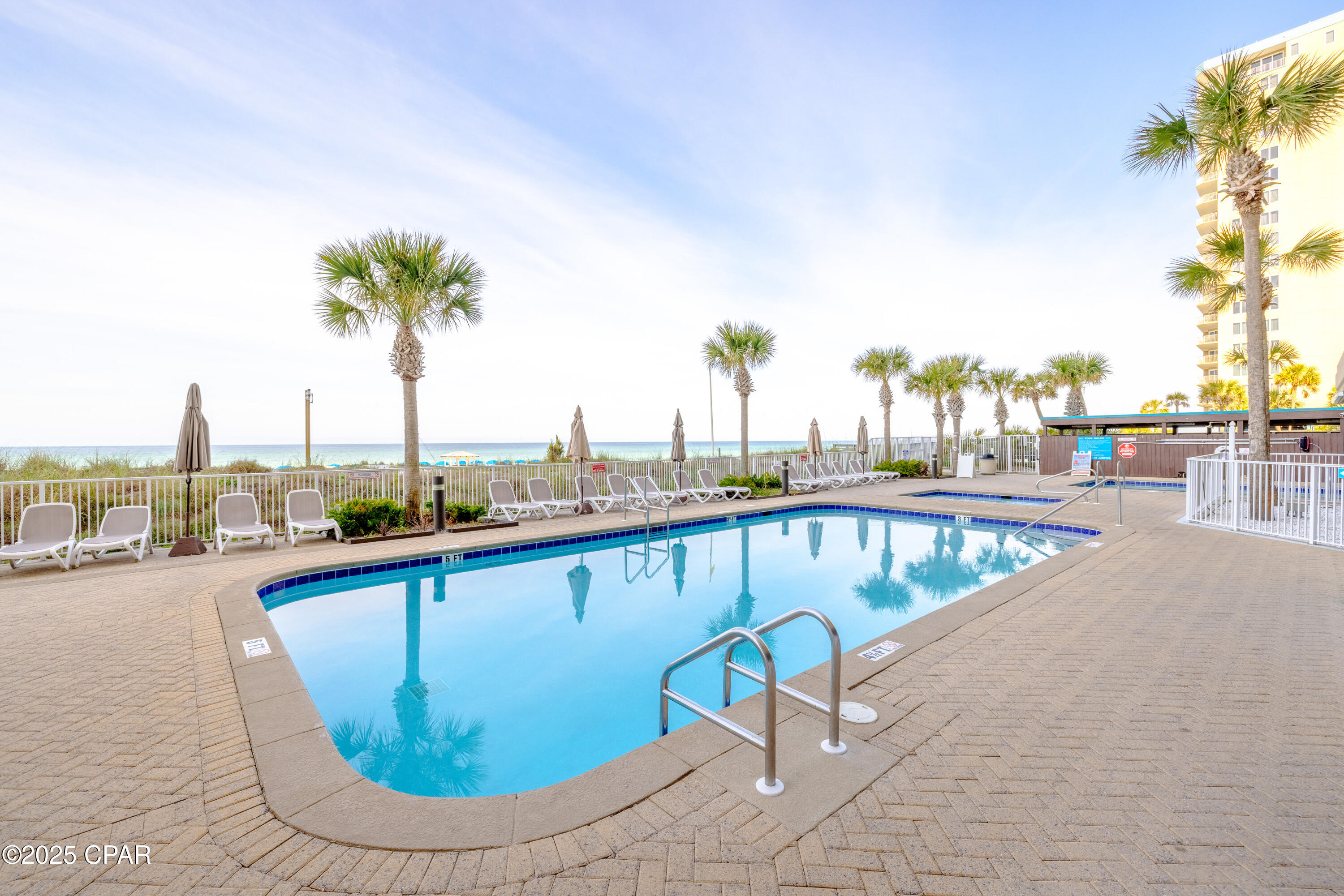 Ocean Villa - Residential