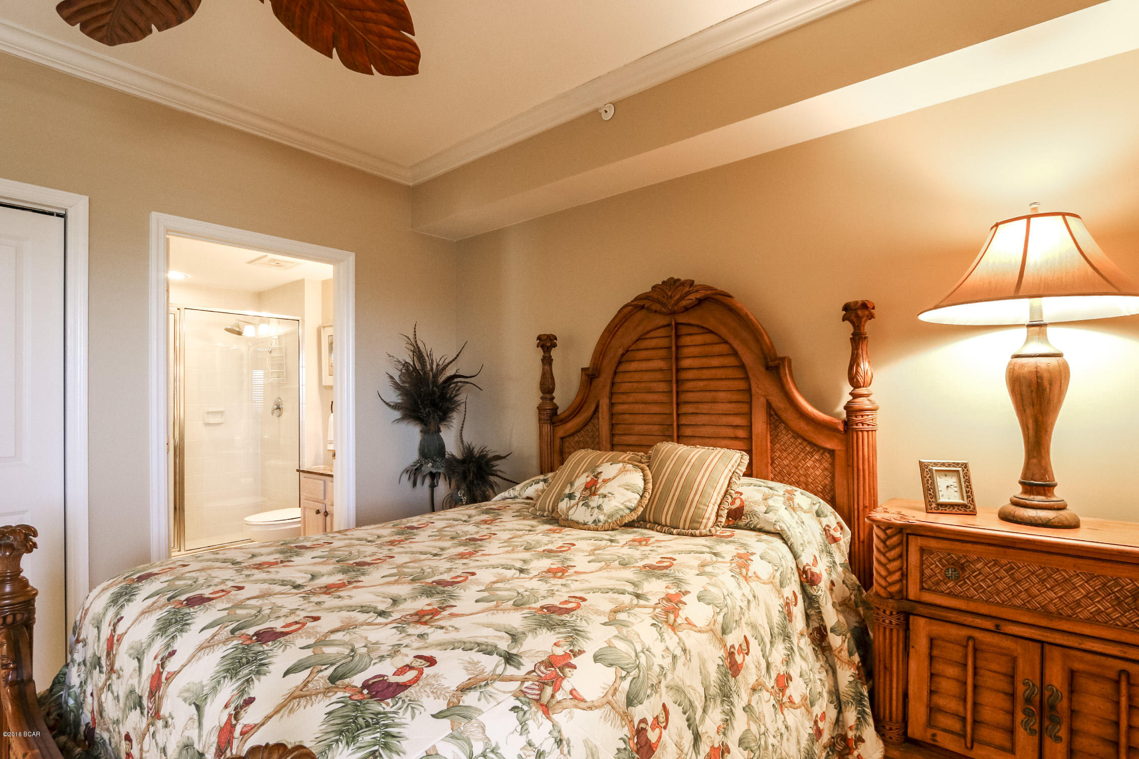 Grande Surf Club Condo - Residential