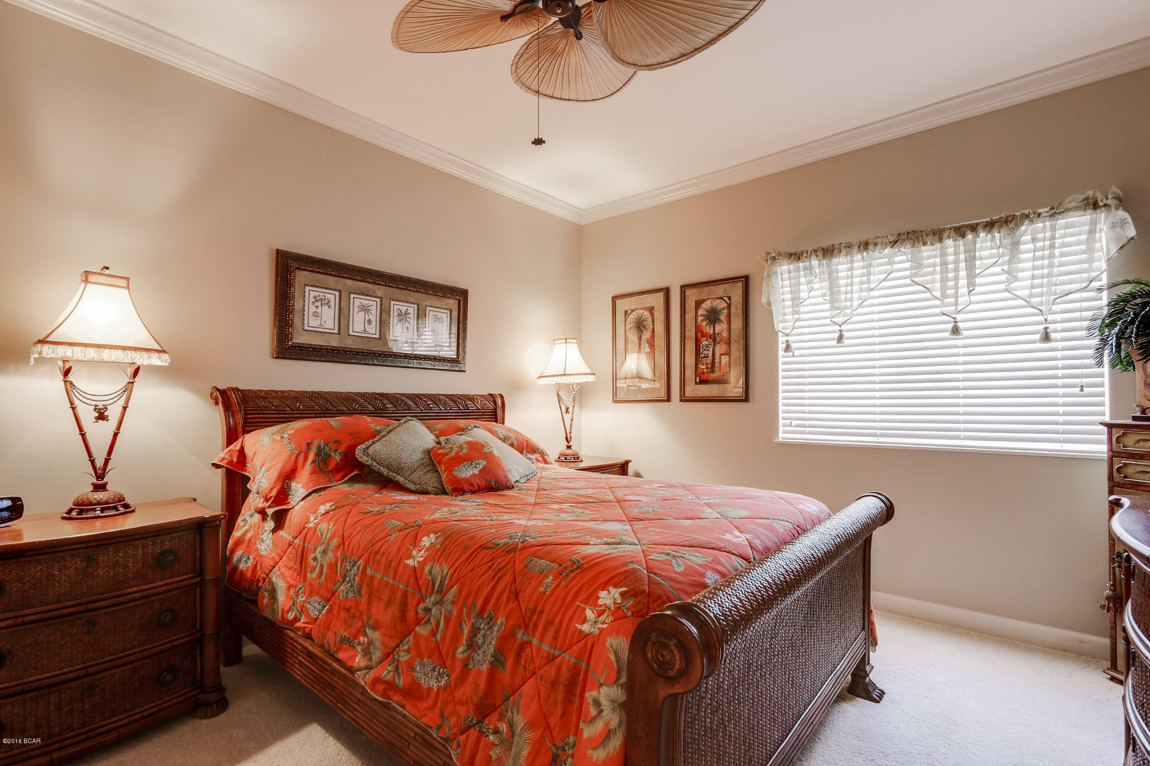 Grande Surf Club Condo - Residential