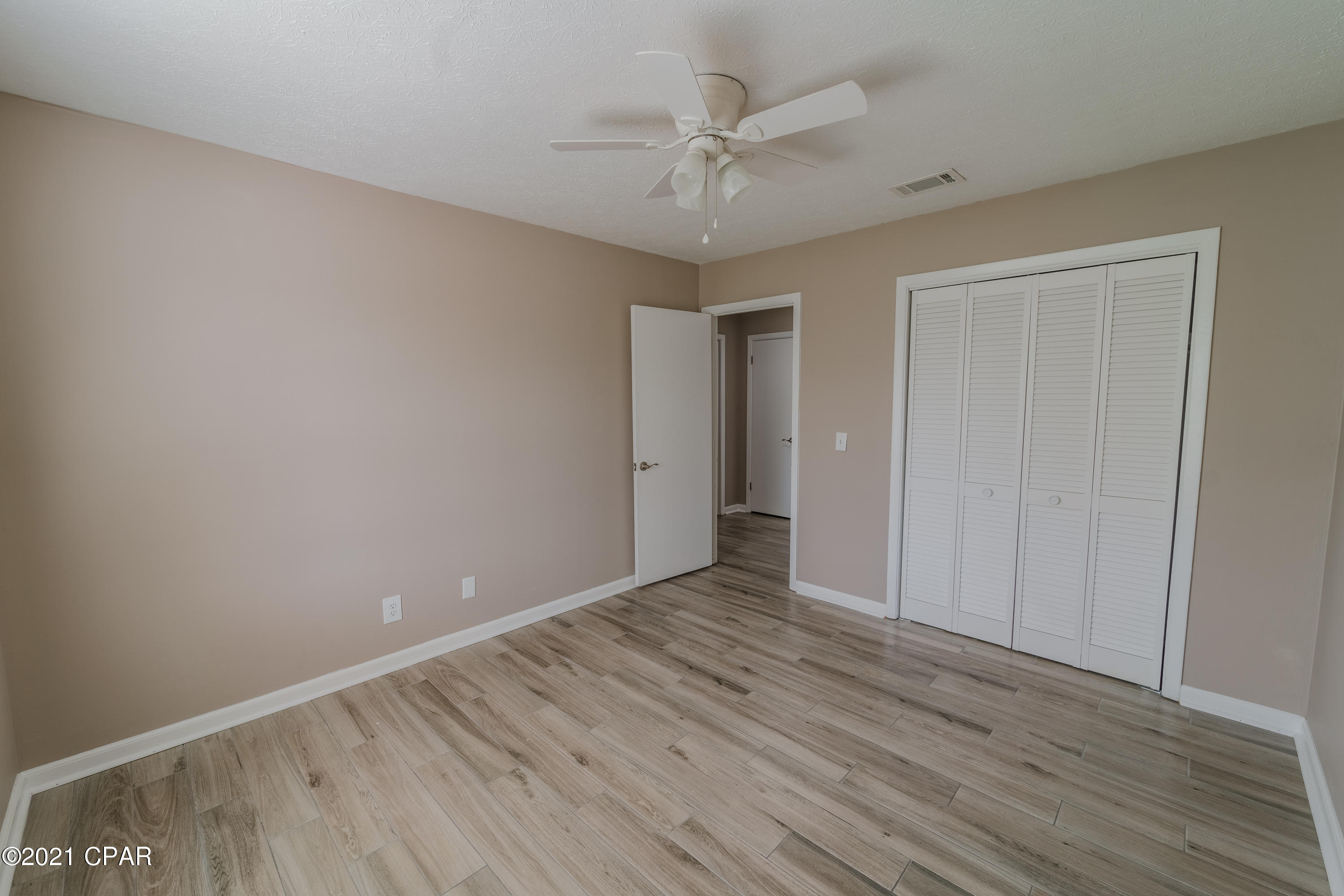 Belaire Estates Replat - Residential