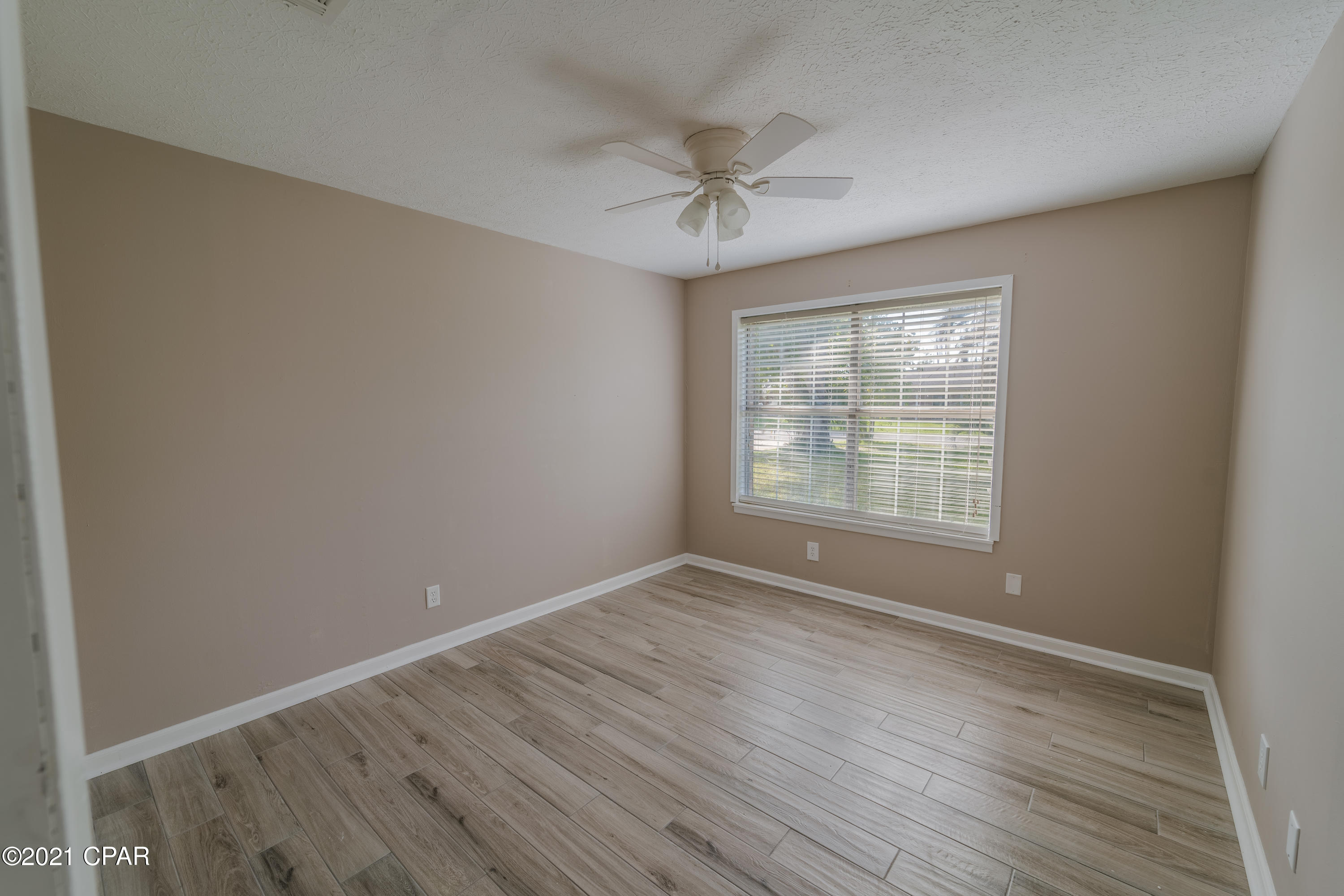 Belaire Estates Replat - Residential