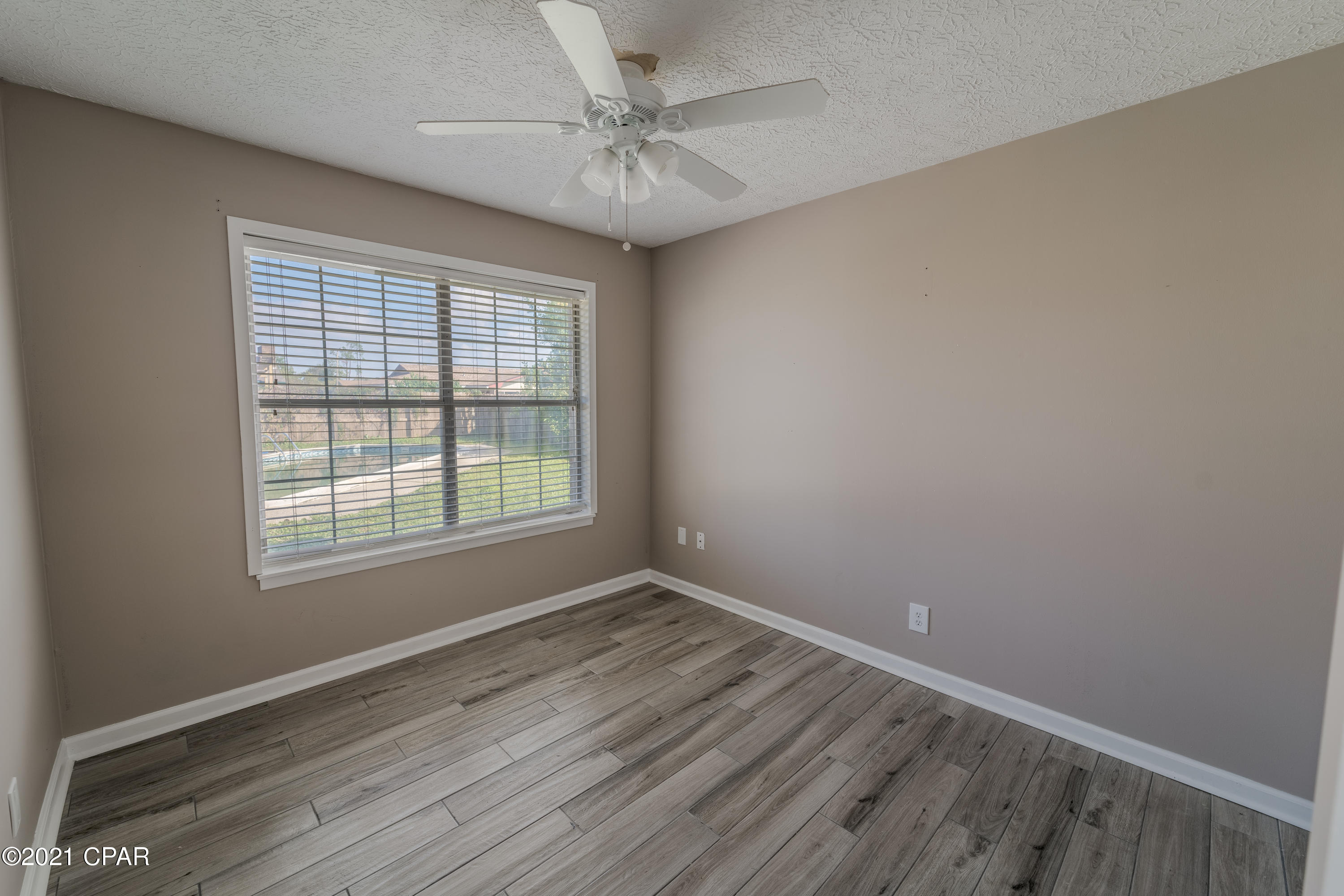 Belaire Estates Replat - Residential