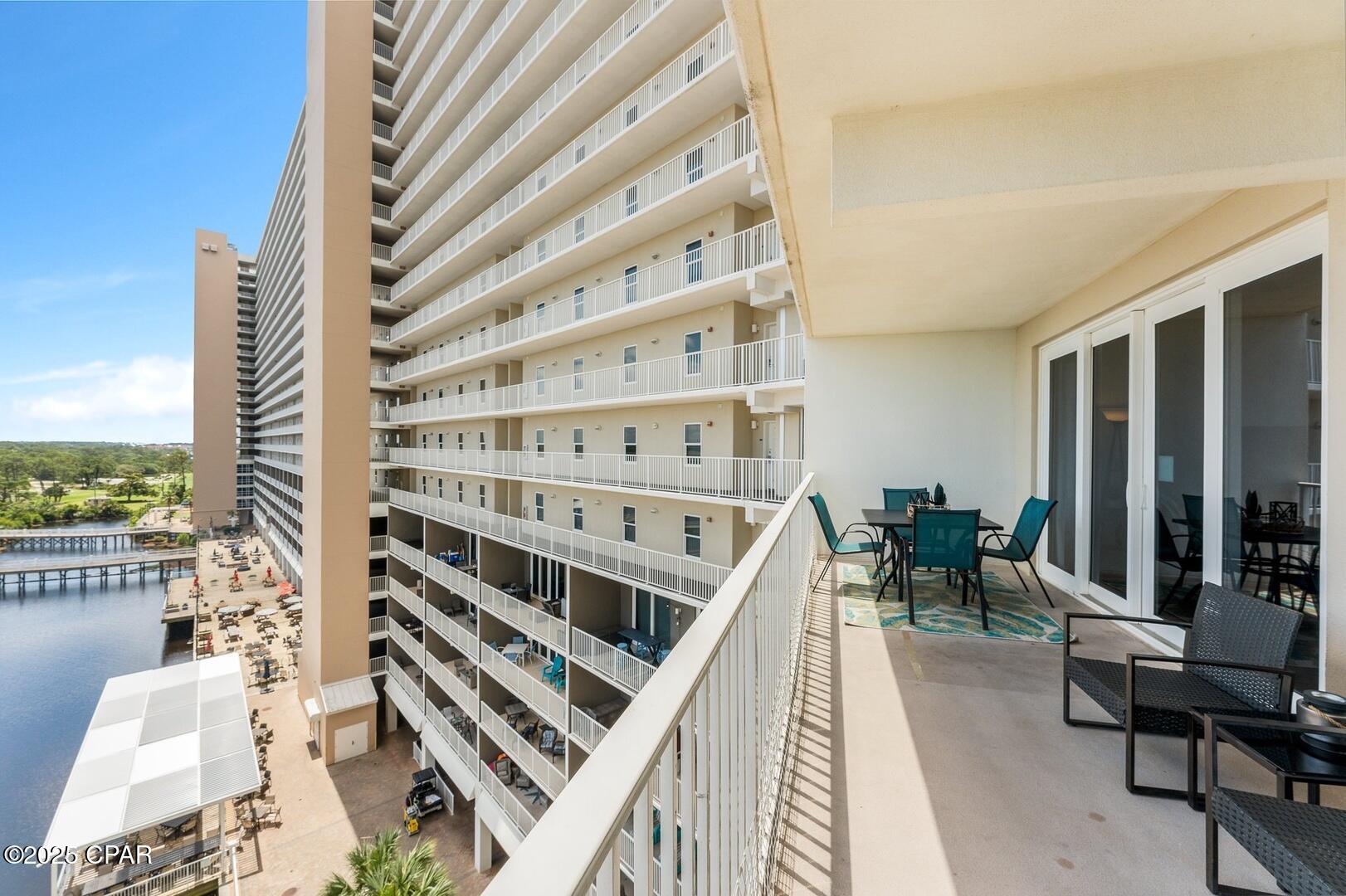 Laketown Wharf - Residential