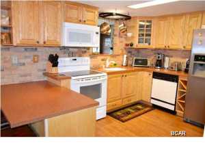 Lagoon Oaks - Residential