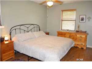 Lagoon Oaks - Residential