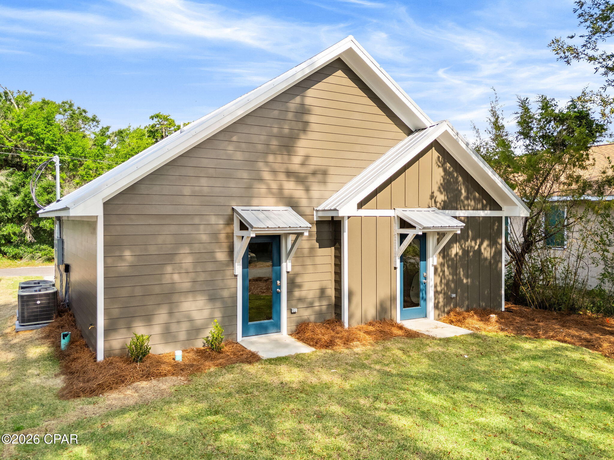 Pine Orchards Hgts 2nd Add - Residential