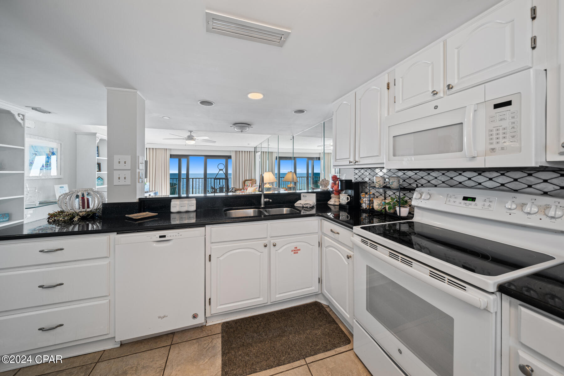 The Commodore - Residential