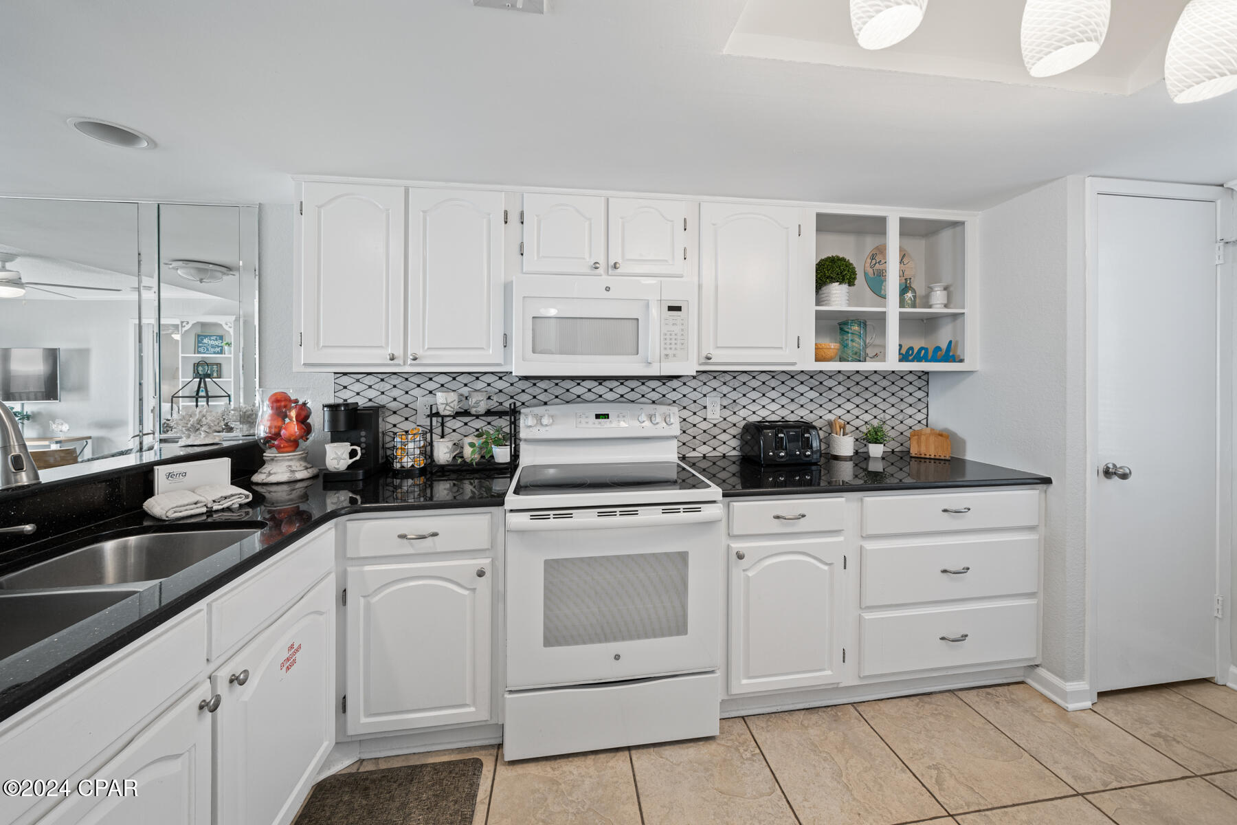 The Commodore - Residential