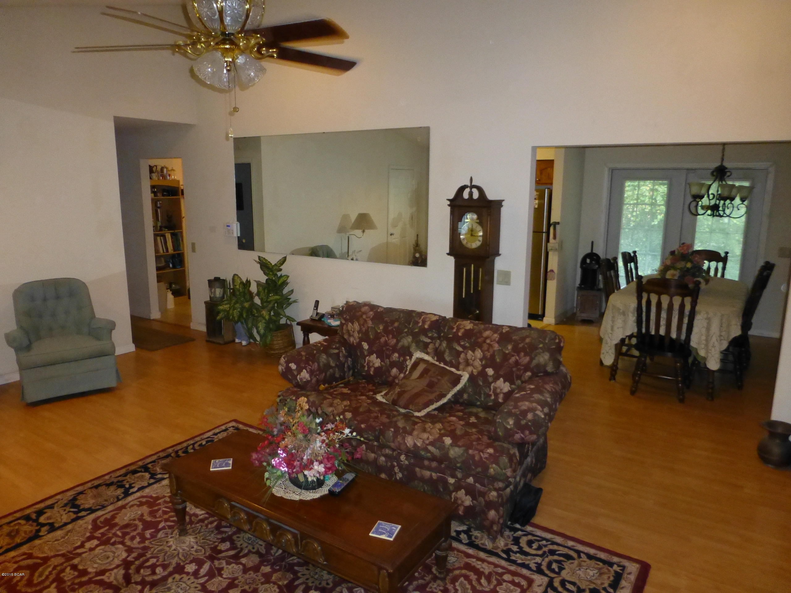 Cooks Bayou Est - Residential