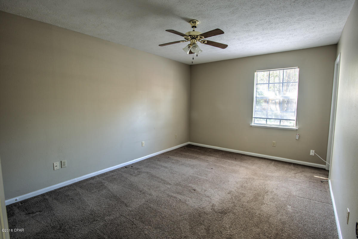 Pinnacle Pines Estate - Residential