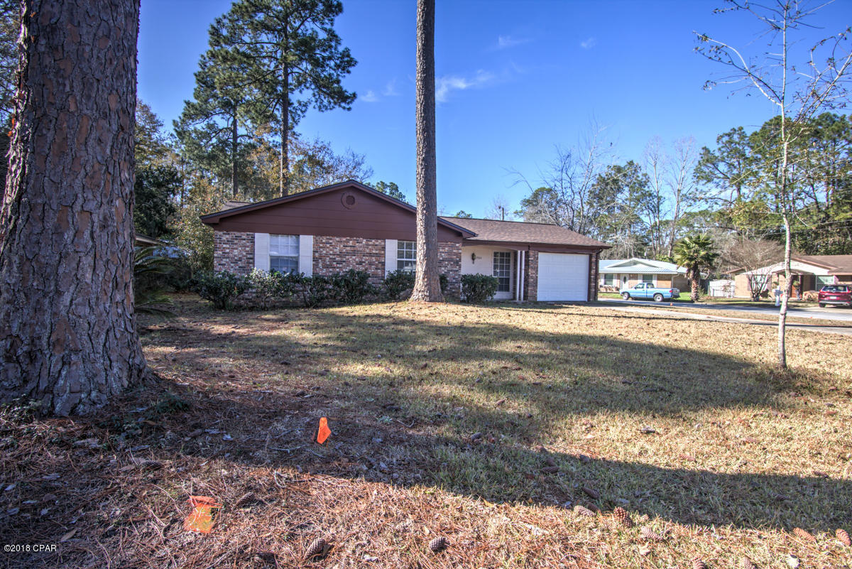 Pinnacle Pines Estate - Residential