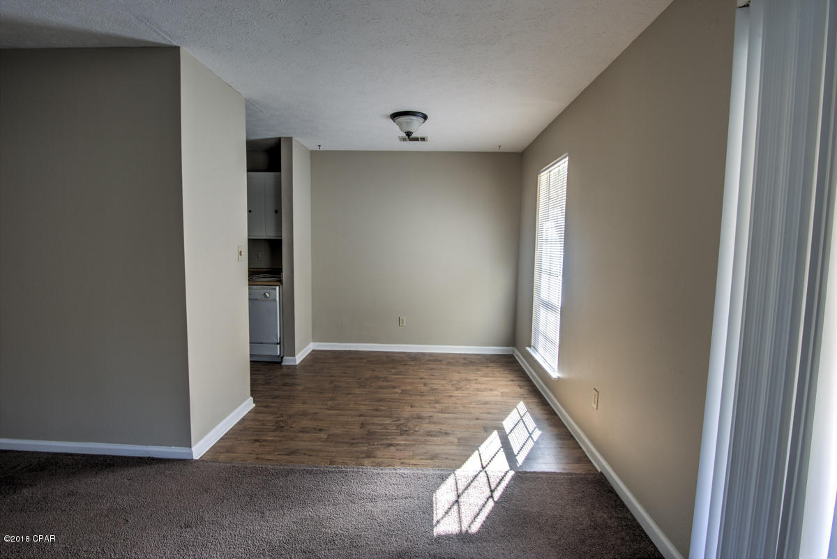 Pinnacle Pines Estate - Residential