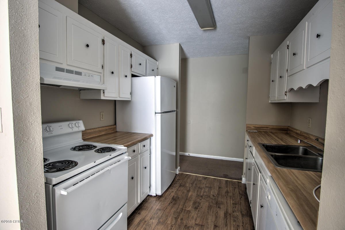 Pinnacle Pines Estate - Residential