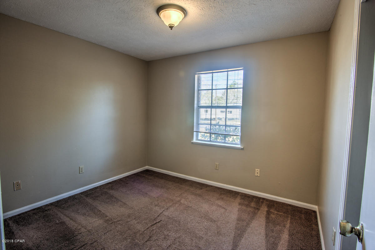 Pinnacle Pines Estate - Residential