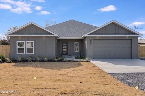 A home in Lynn Haven