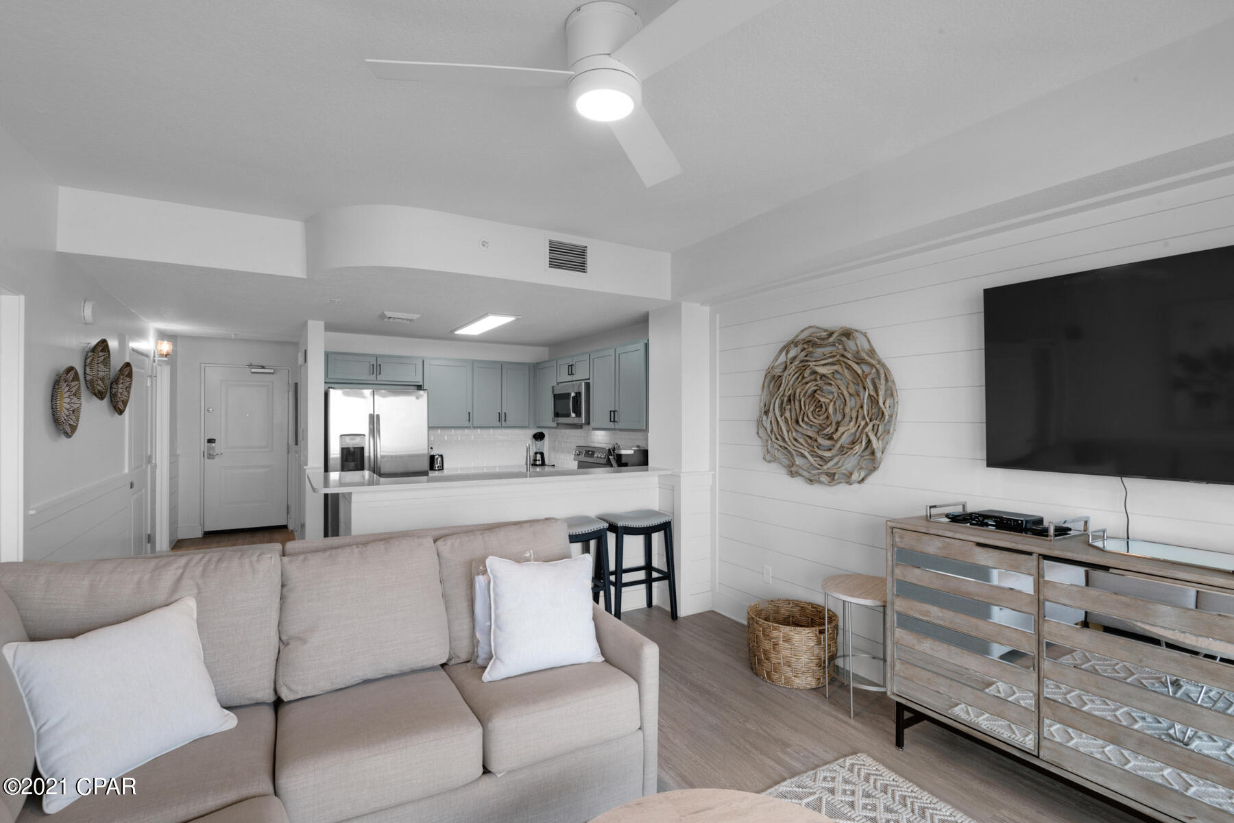 Calypso Towers III - Residential