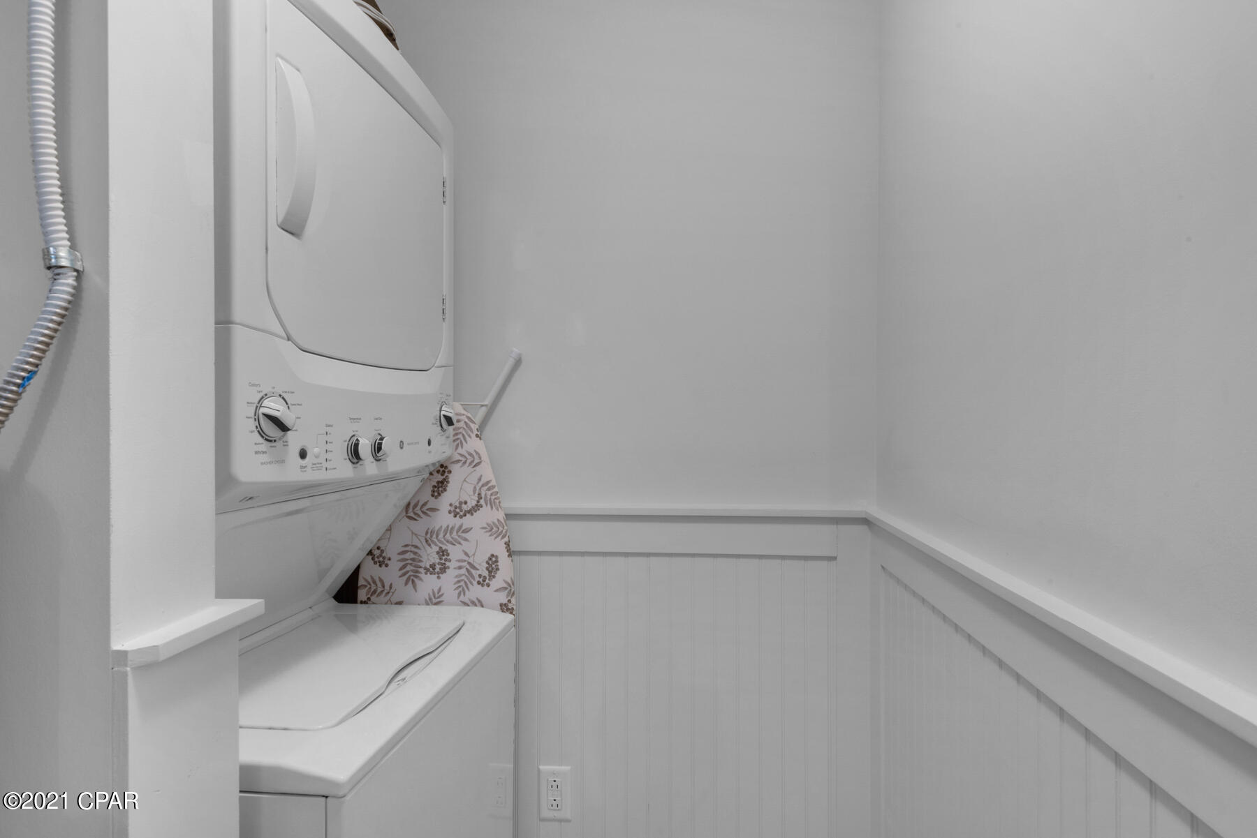 Calypso Towers III - Residential