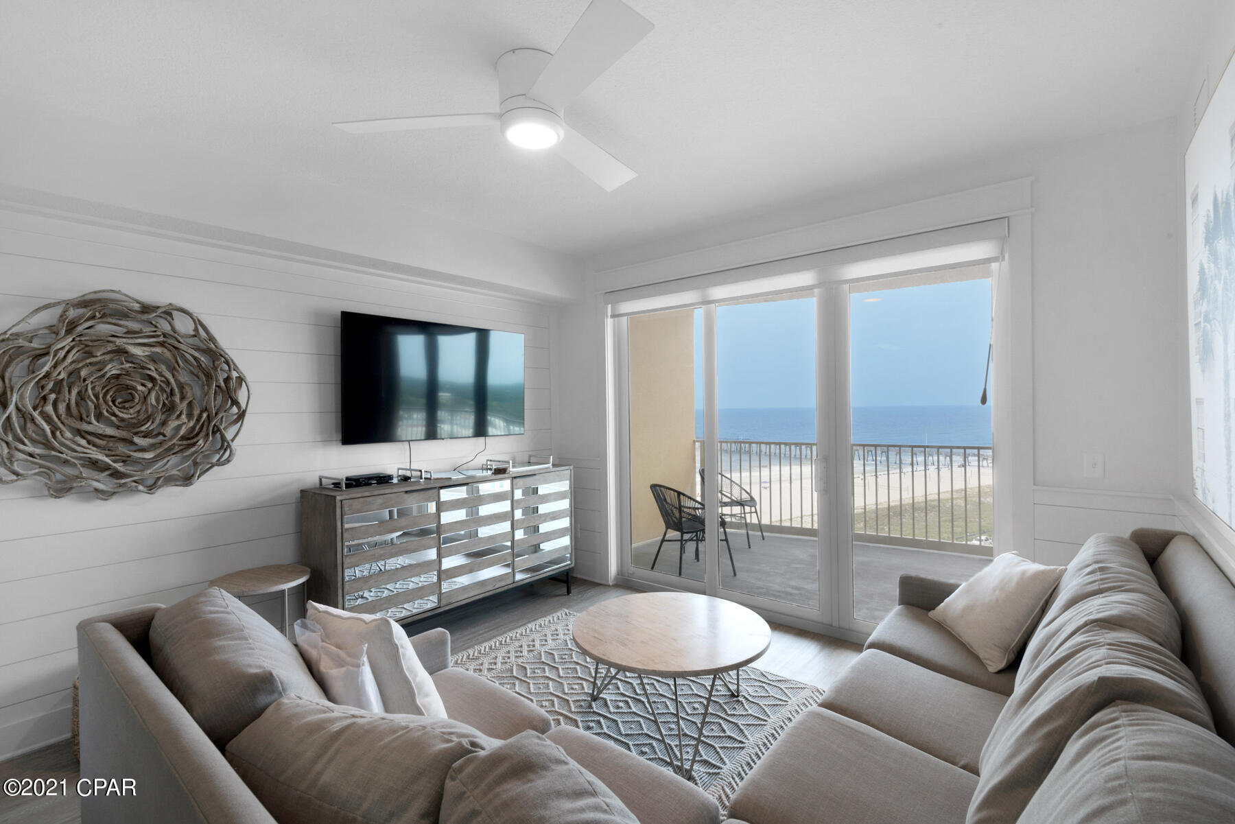 Calypso Towers III - Residential