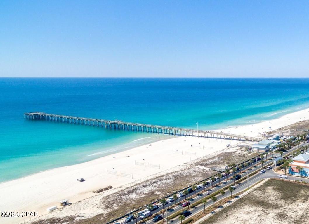 Calypso Towers III - Residential