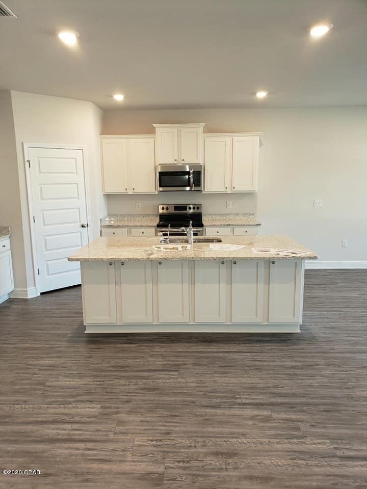 Emerald Cove Villas - Residential