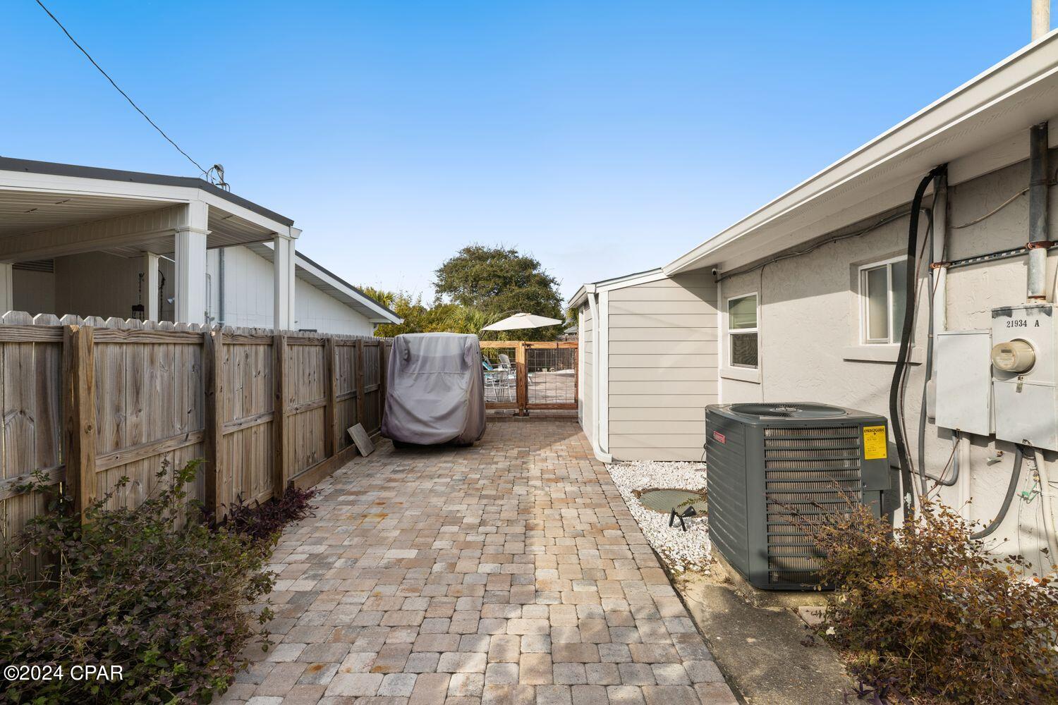 Kiska Beach - Residential