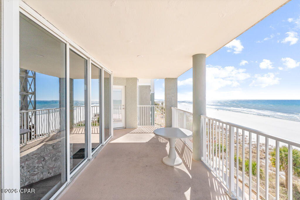 Long Beach Towers IV - Residential