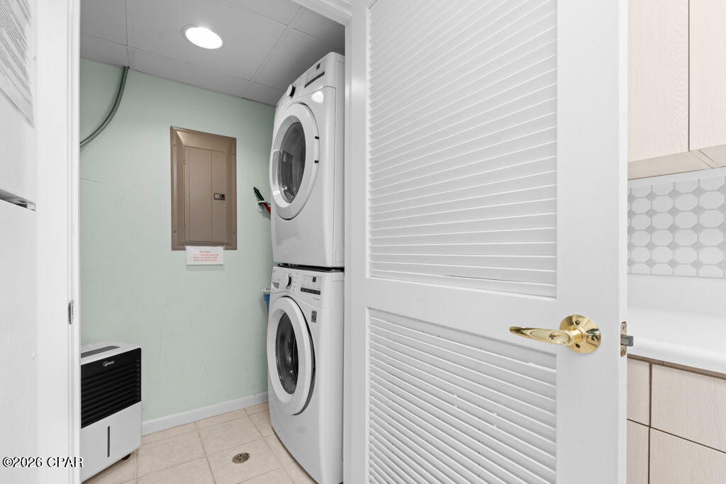 Long Beach Towers IV - Residential