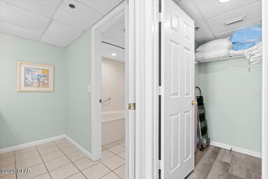 Long Beach Towers IV - Residential