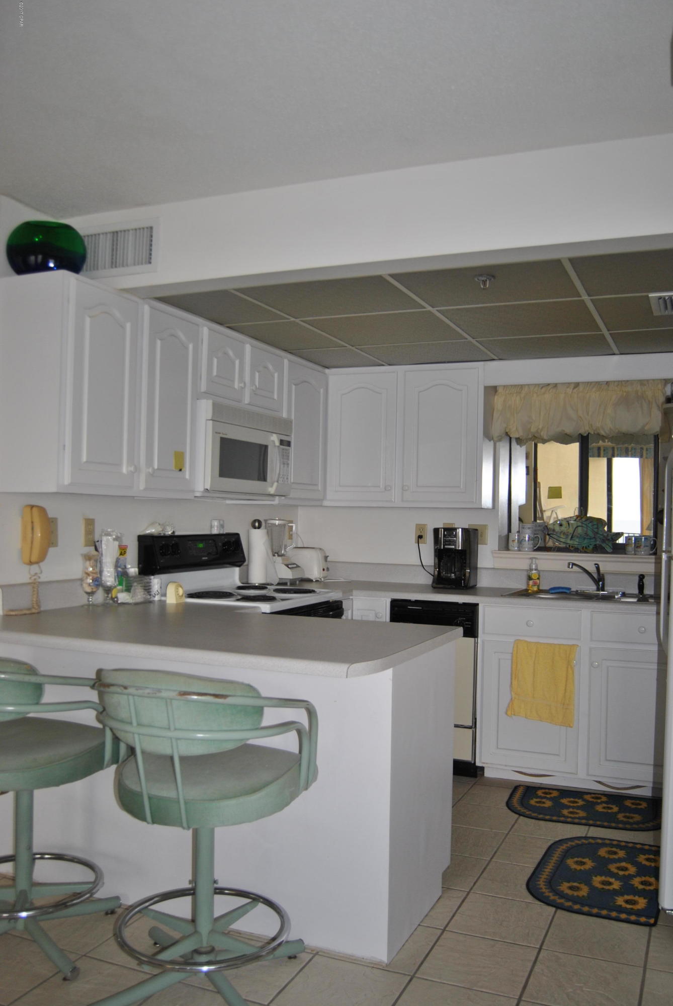 Sunbird Condo - Residential