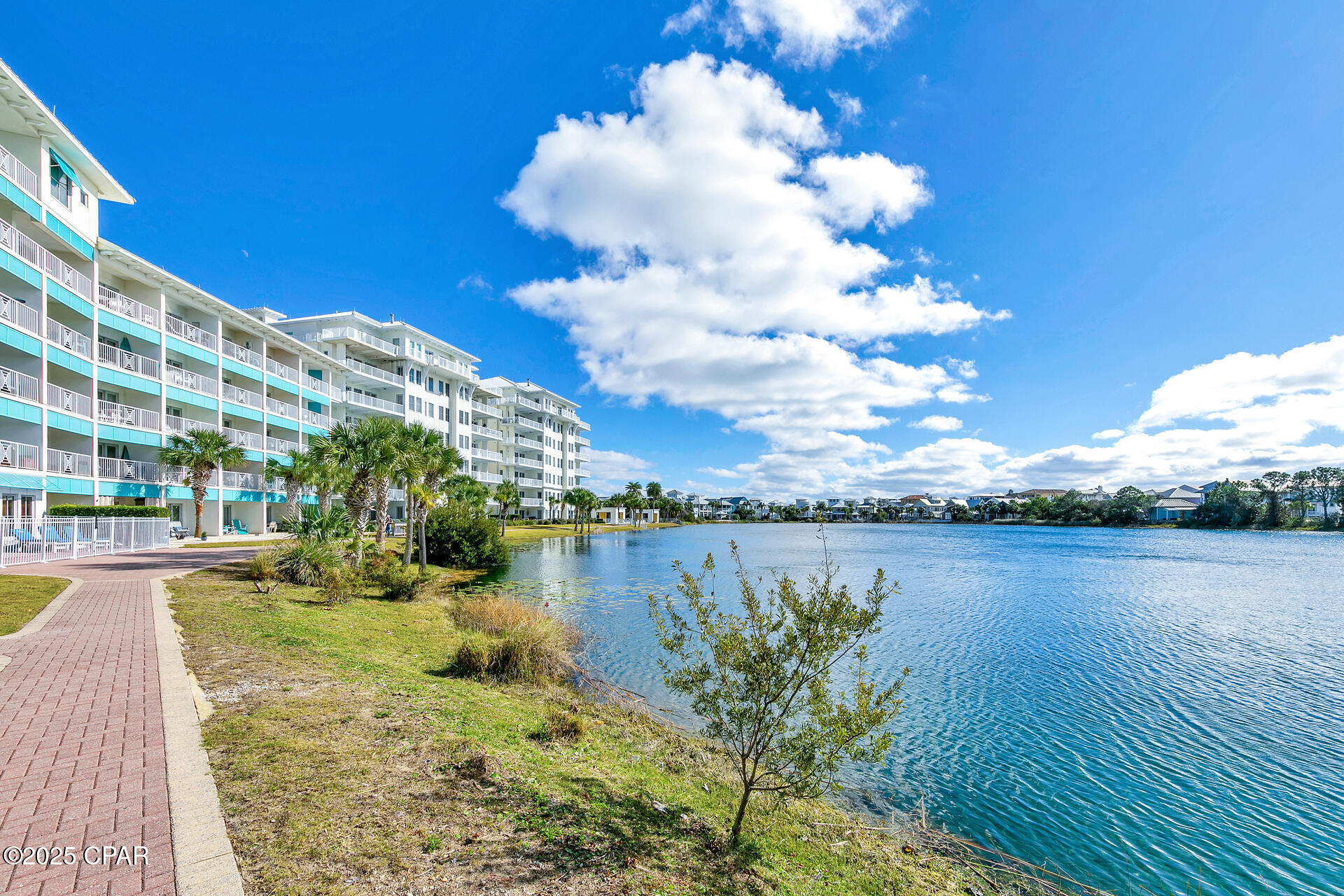Carillon Beach Inn - Residential