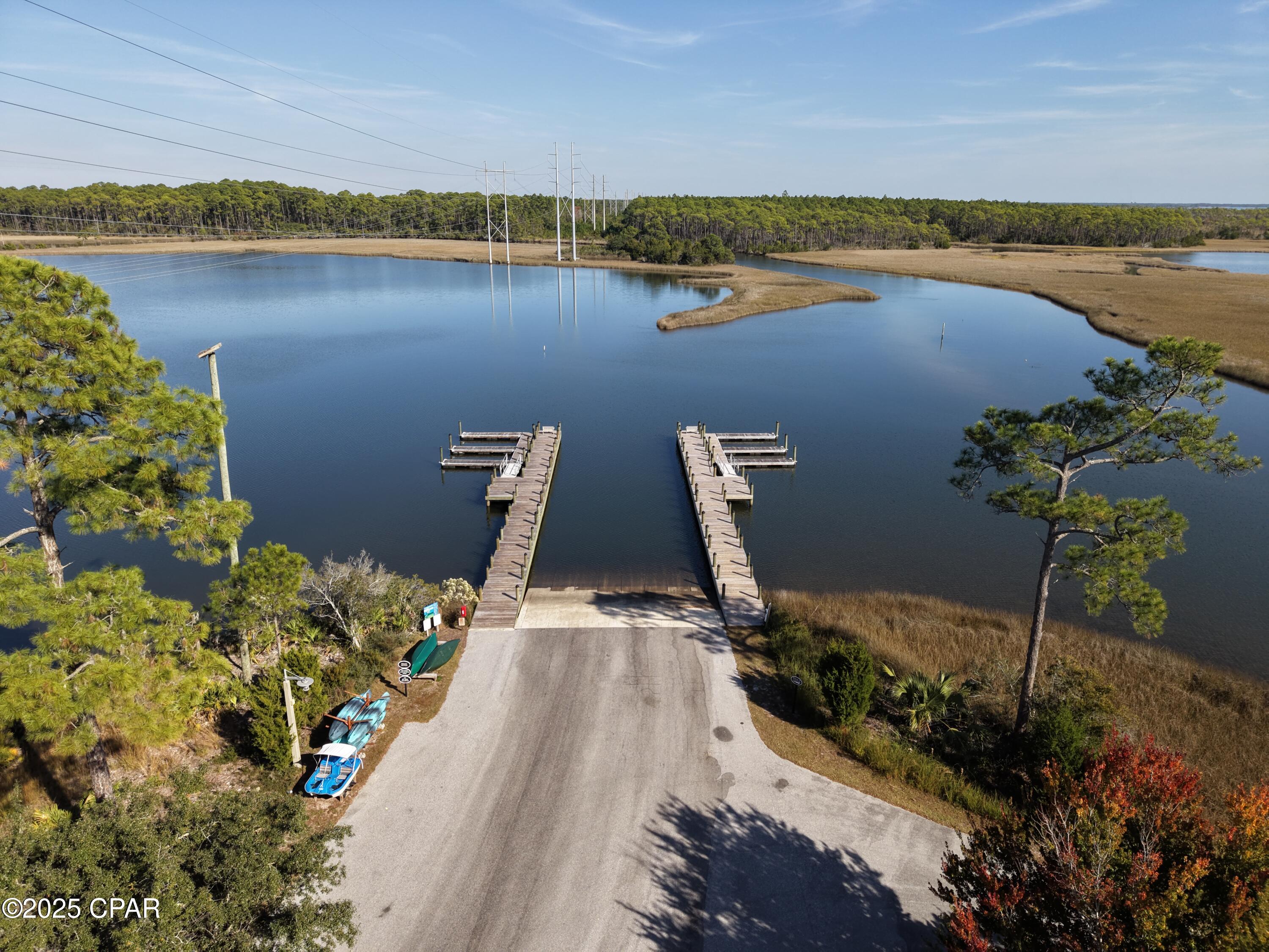 Rivercamps On Crooked Creek - Residential