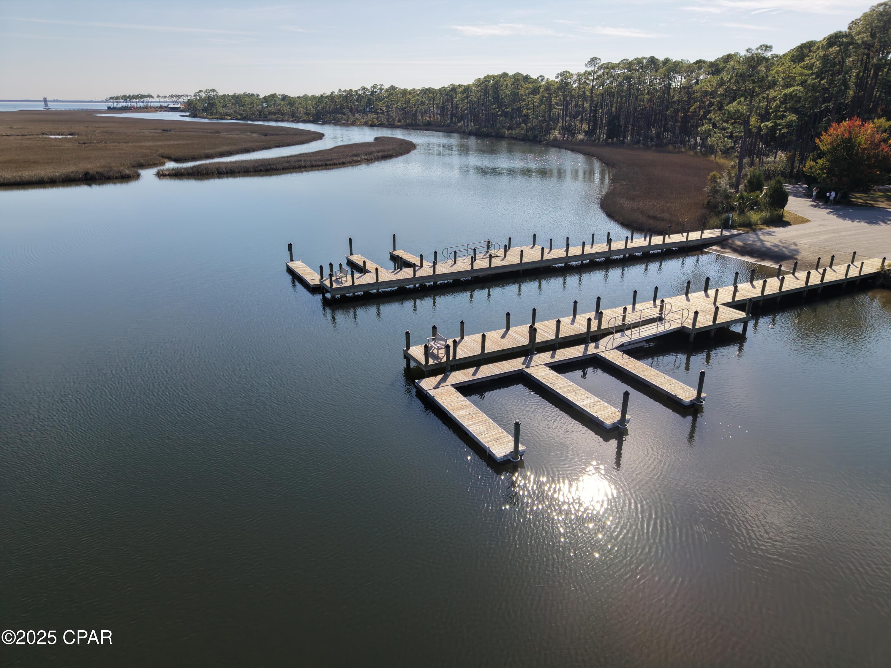 Rivercamps On Crooked Creek - Residential