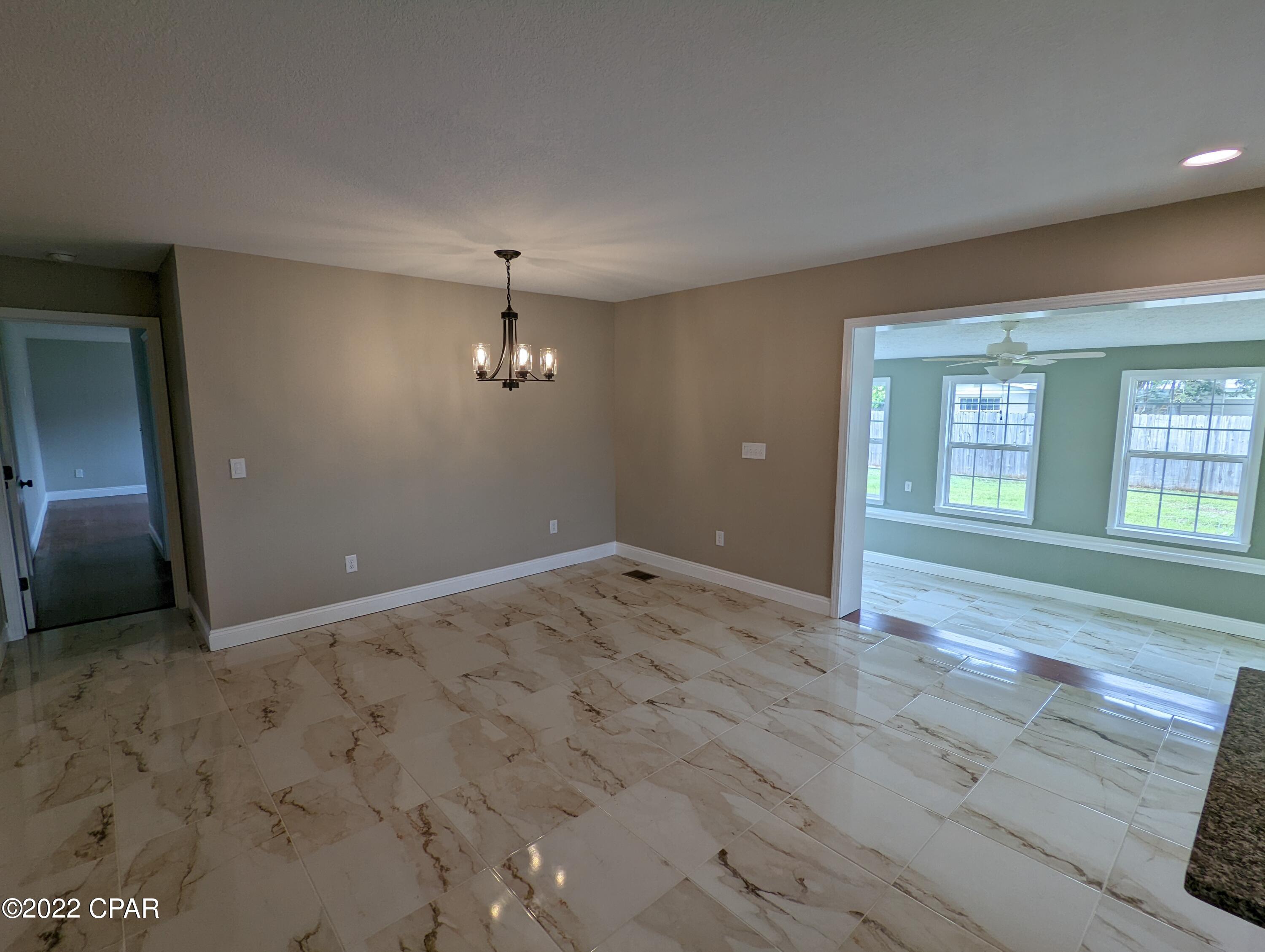 Cove Terrace 3rd Add - Residential