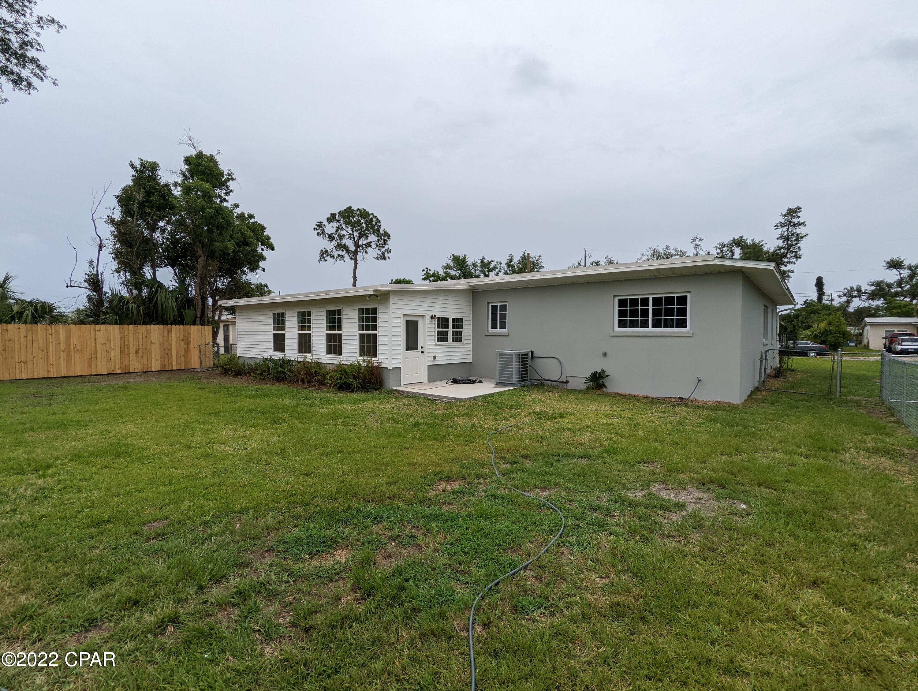 Cove Terrace 3rd Add - Residential