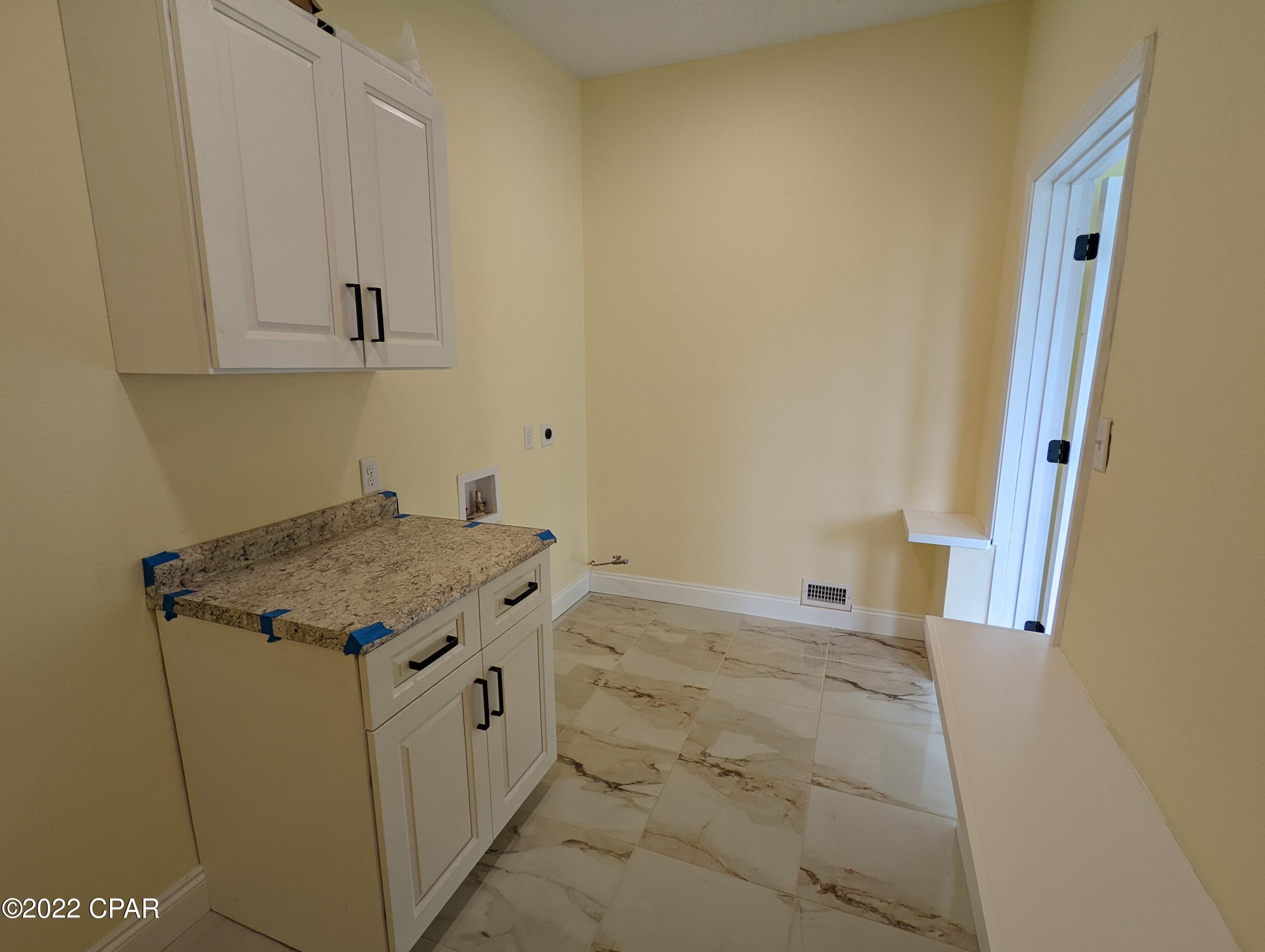 Cove Terrace 3rd Add - Residential