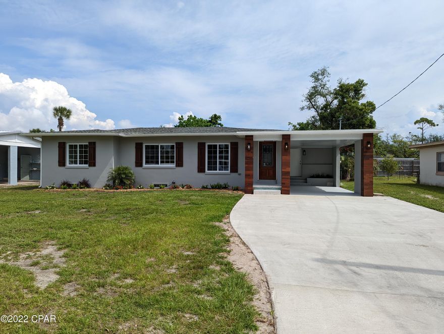 ***CURRENTLY UNDER CONTRACT, SELLER ACCEPTING BACKUP OFFERS*** Large 4-bedroom 3-bath cove home that has been gutted to the studs and completely remodeled. Complete and quality renovation! Everything is new or updated: roof (with hurricane clips), insulation, plumbing, tankless hot water, electrical, HVAC and duct work, newer windows, new driveway, paint inside and out, cabinets and vanities, appliances, tile, refinished hardwood floors, etc. Come see this Fantastic move-in ready home in one of Panama City's most desirable neighborhoods.