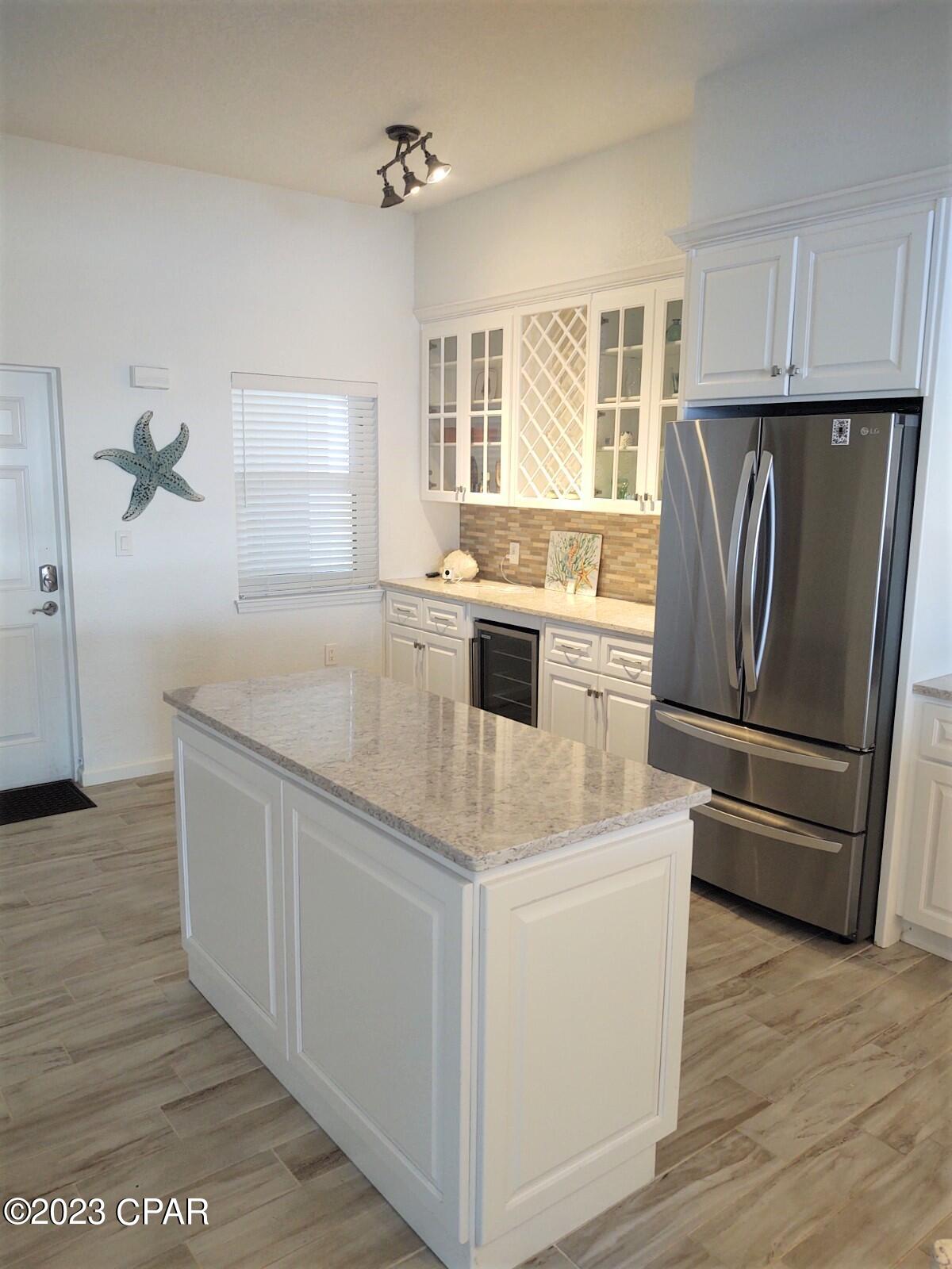 Hibiscus By The Bay - Residential