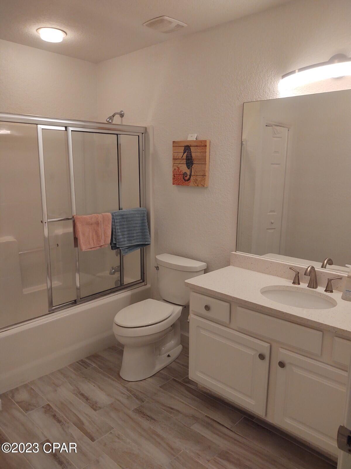 Hibiscus By The Bay - Residential