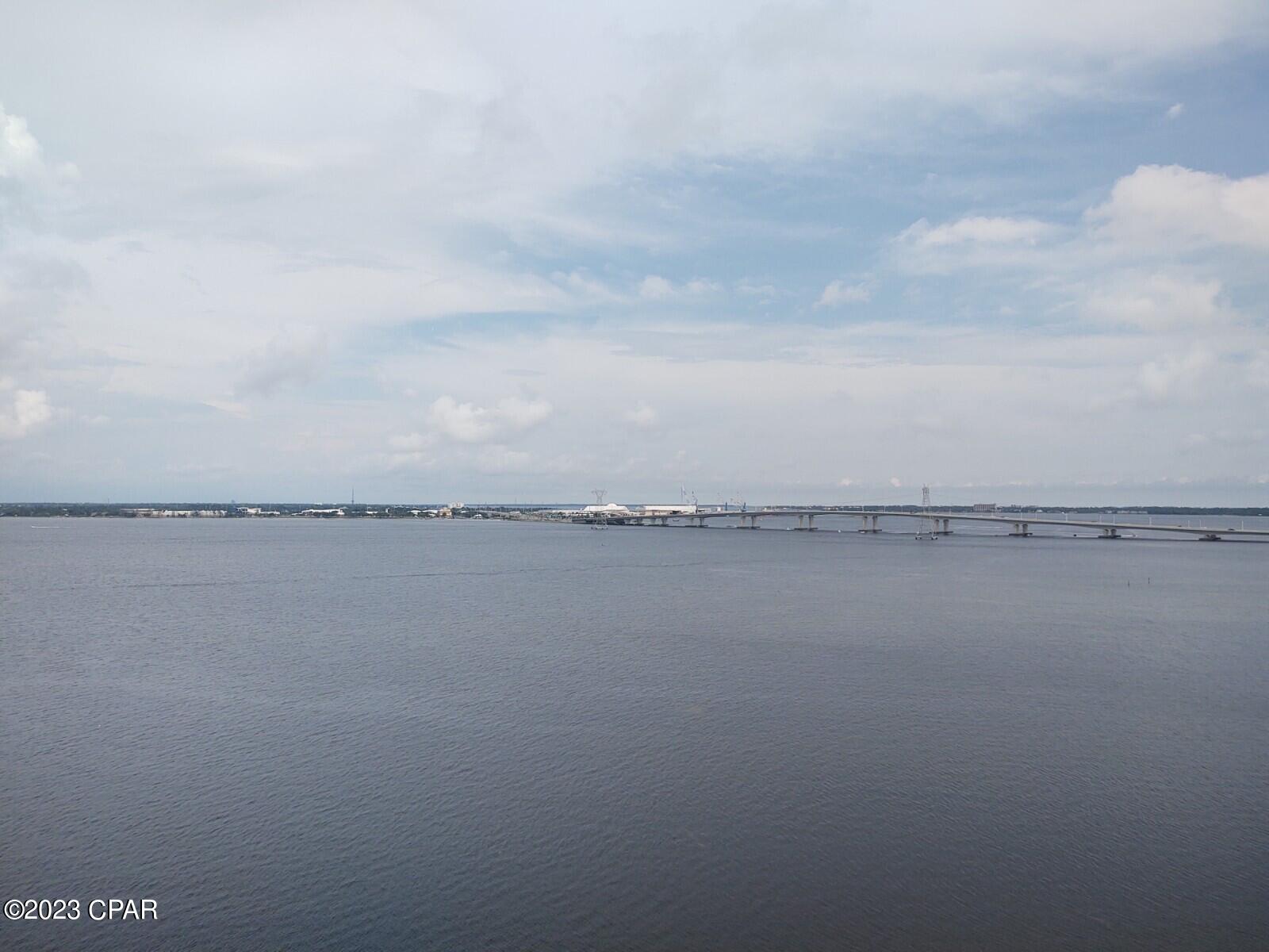 Hibiscus By The Bay - Residential