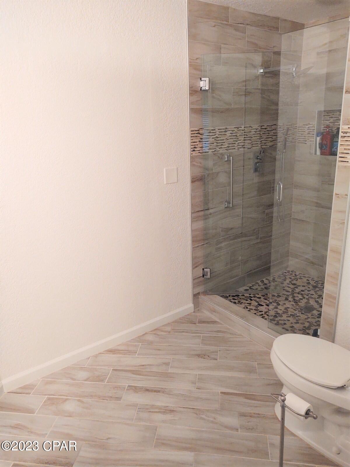 Hibiscus By The Bay - Residential