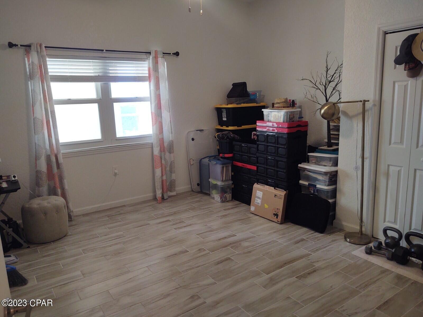 Hibiscus By The Bay - Residential