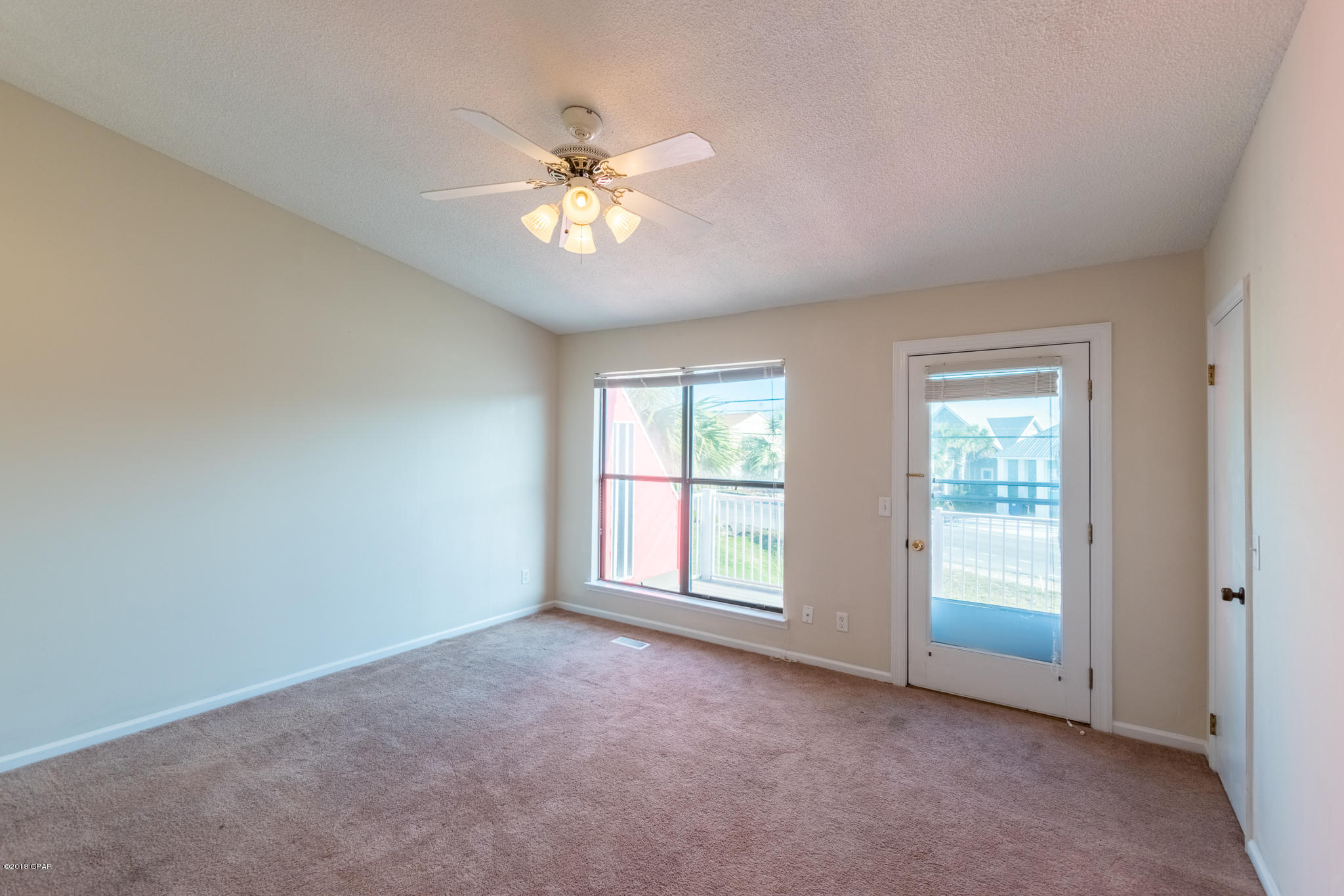 Villa Chateaus - Residential