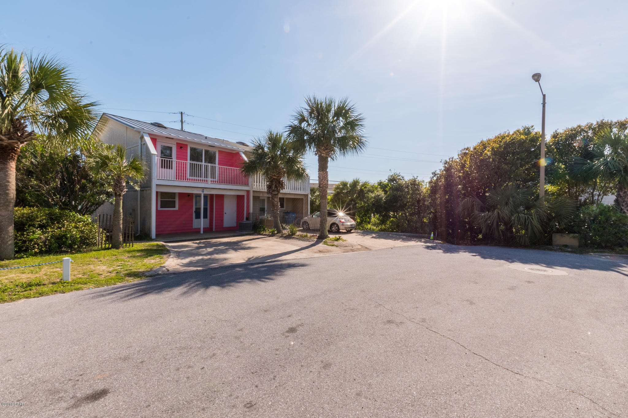 Villa Chateaus - Residential