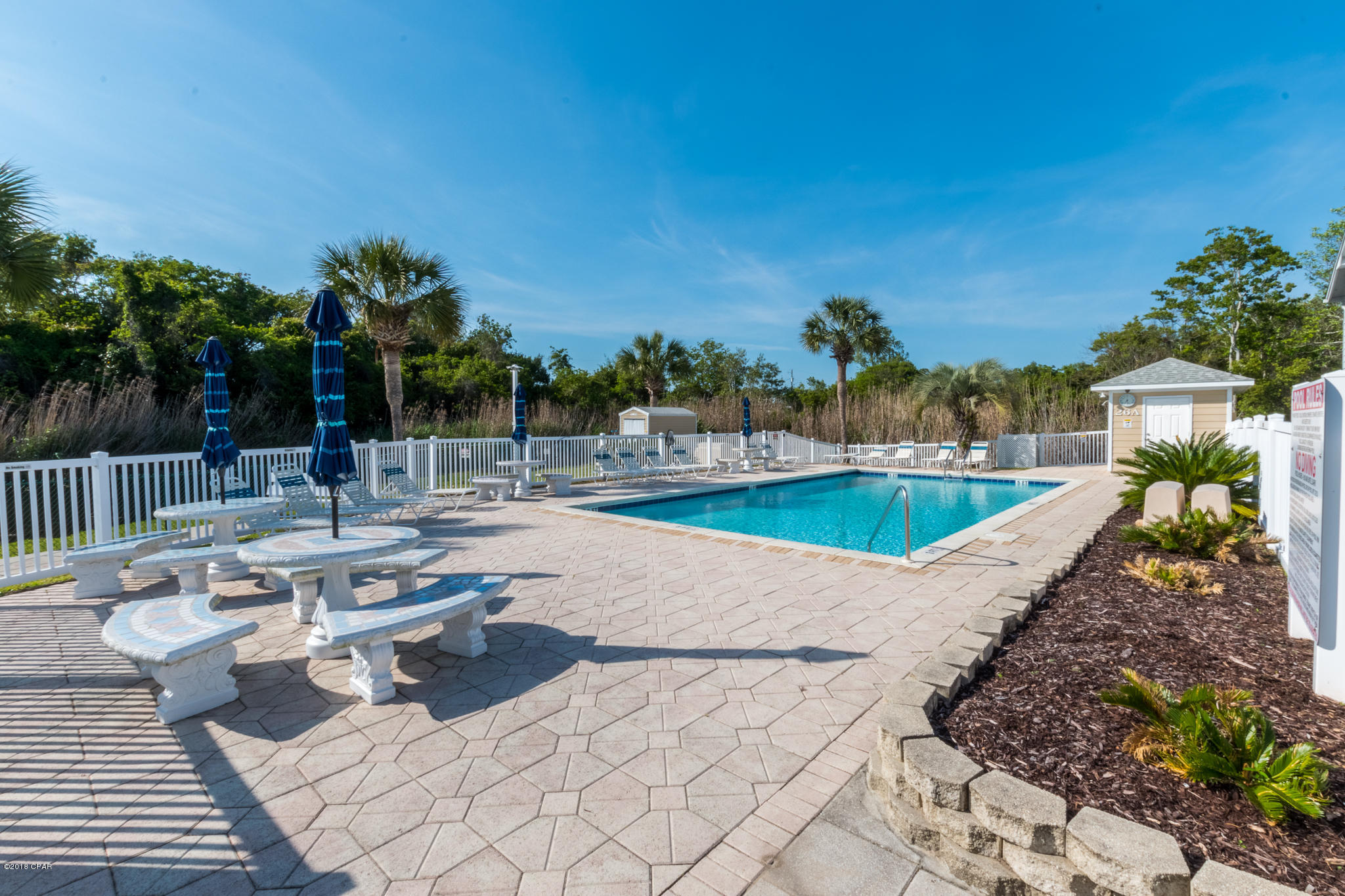 Villa Chateaus - Residential