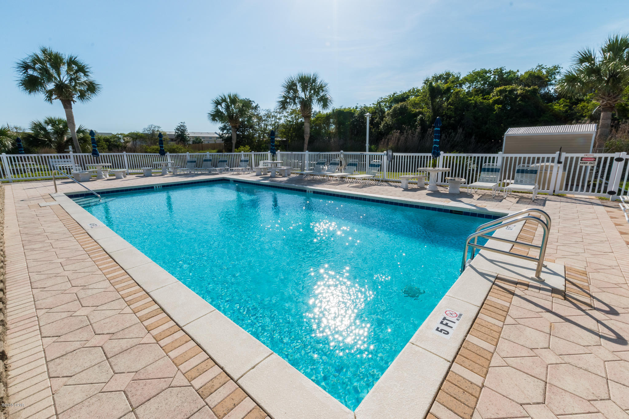 Villa Chateaus - Residential