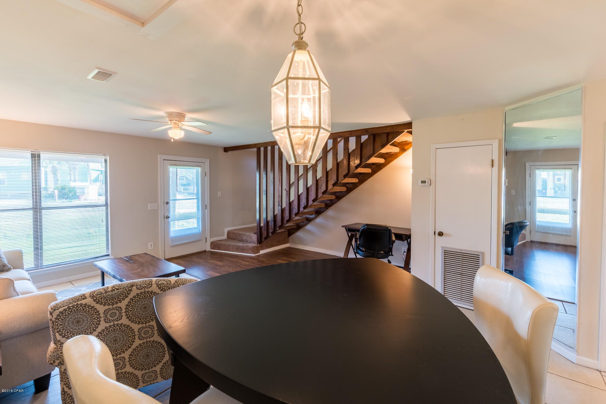 Villa Chateaus - Residential