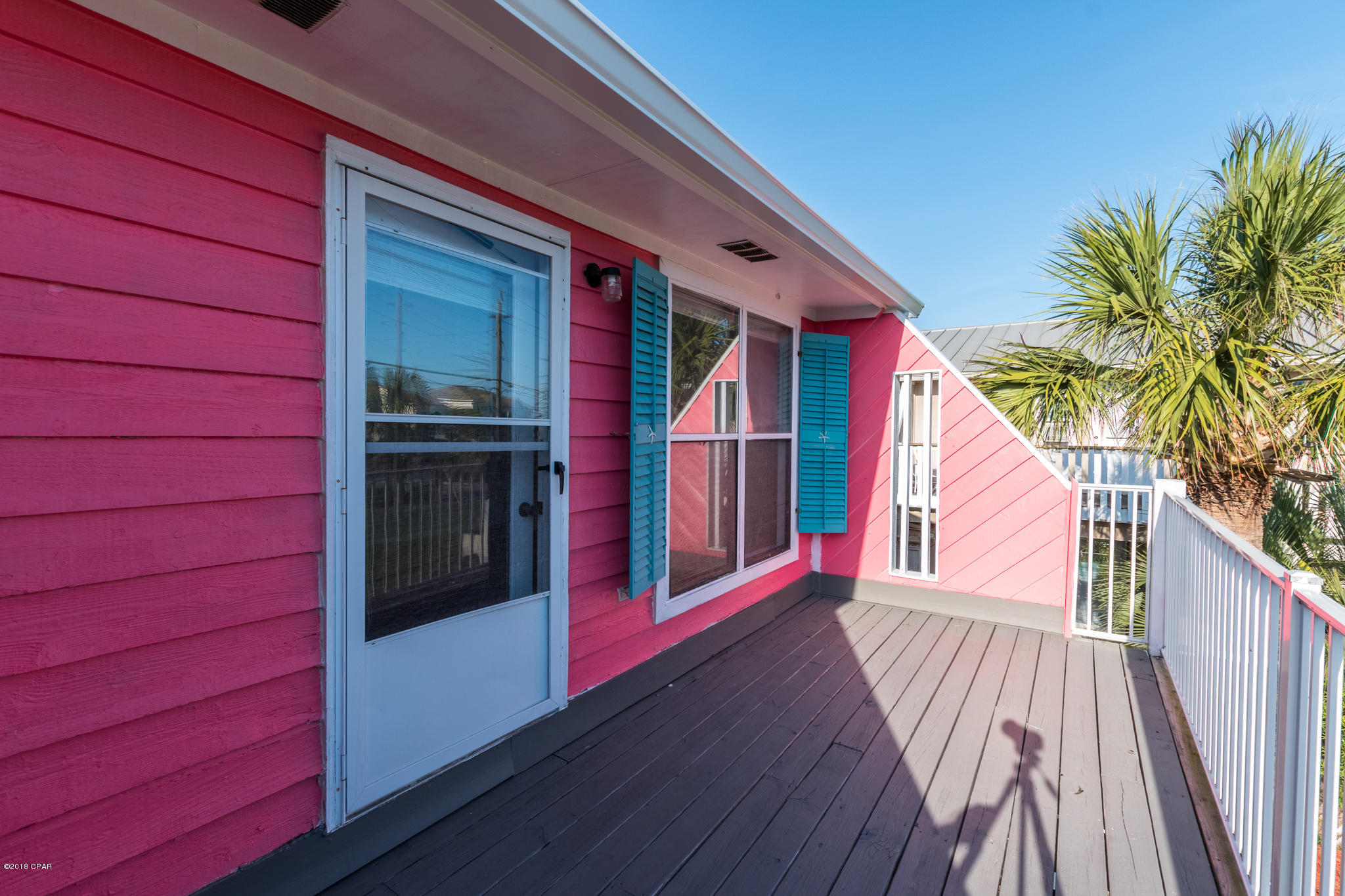 Villa Chateaus - Residential