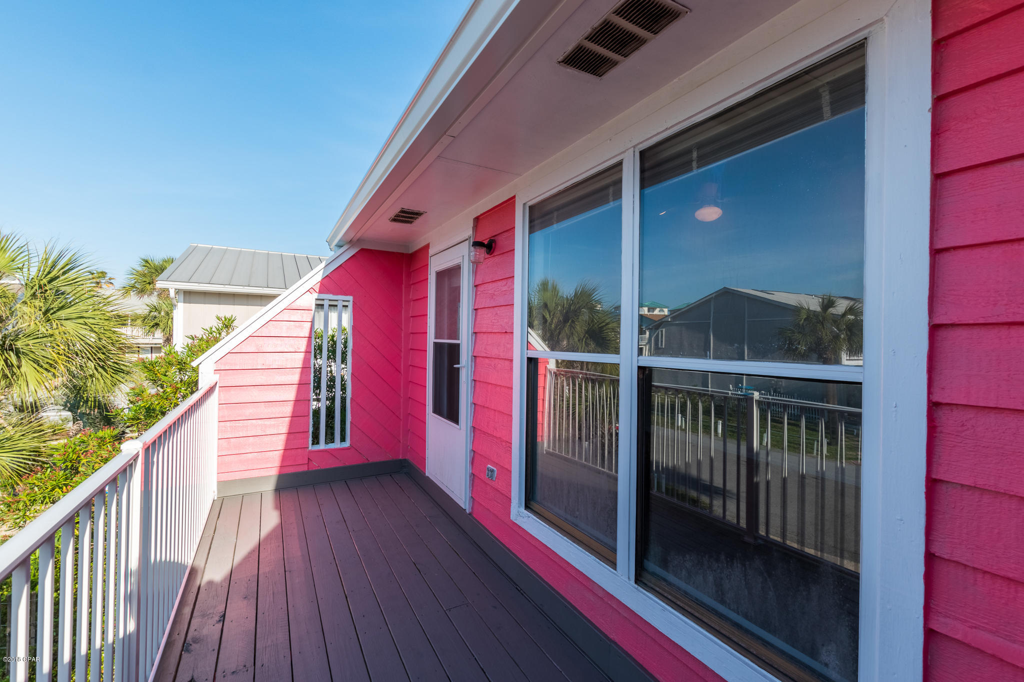 Villa Chateaus - Residential