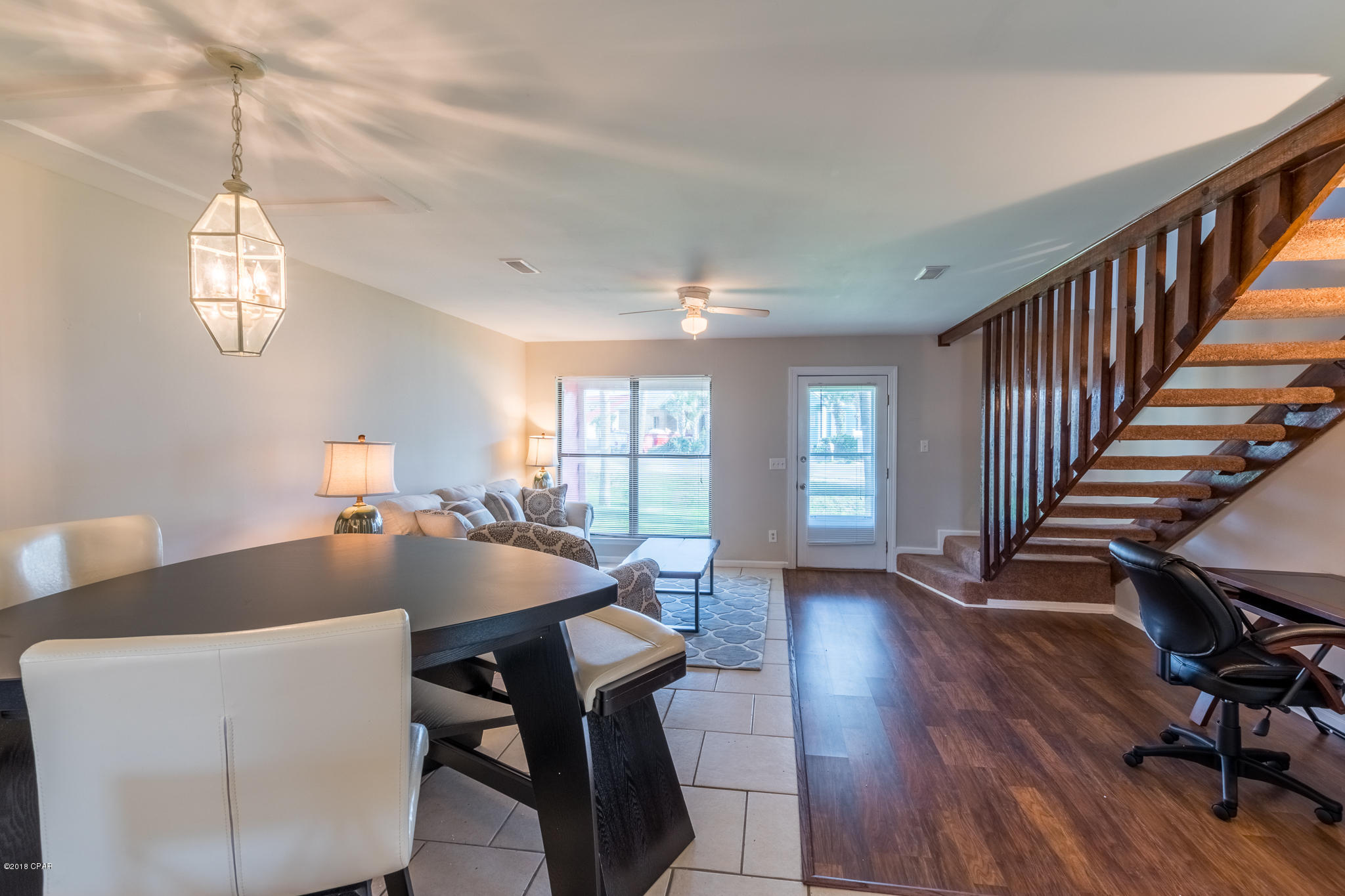 Villa Chateaus - Residential