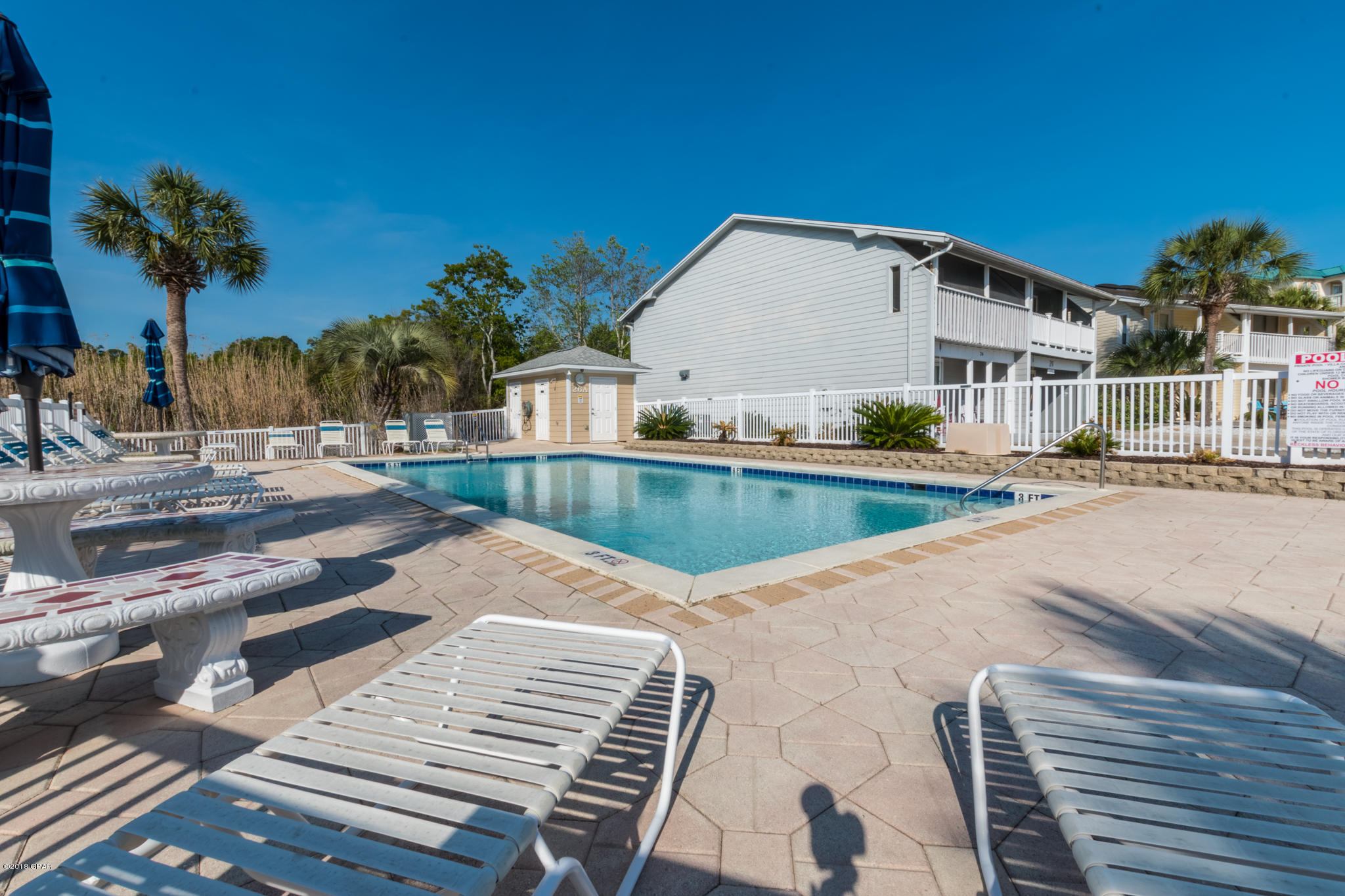 Villa Chateaus - Residential